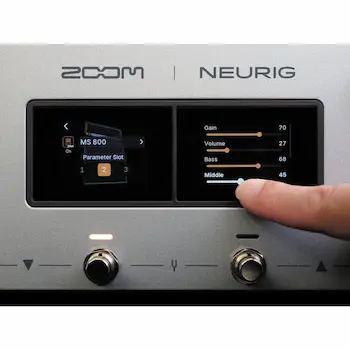 ZOOM NEURIG(タッチパネル)